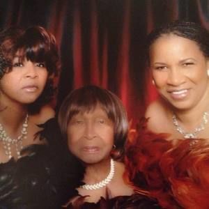 Meet your Posher, Christine